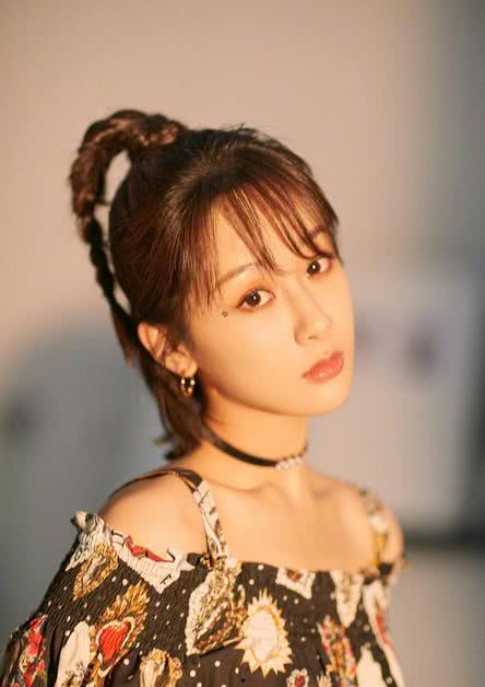 杨紫最新爆料出炉,娱乐圈背后的真实故事